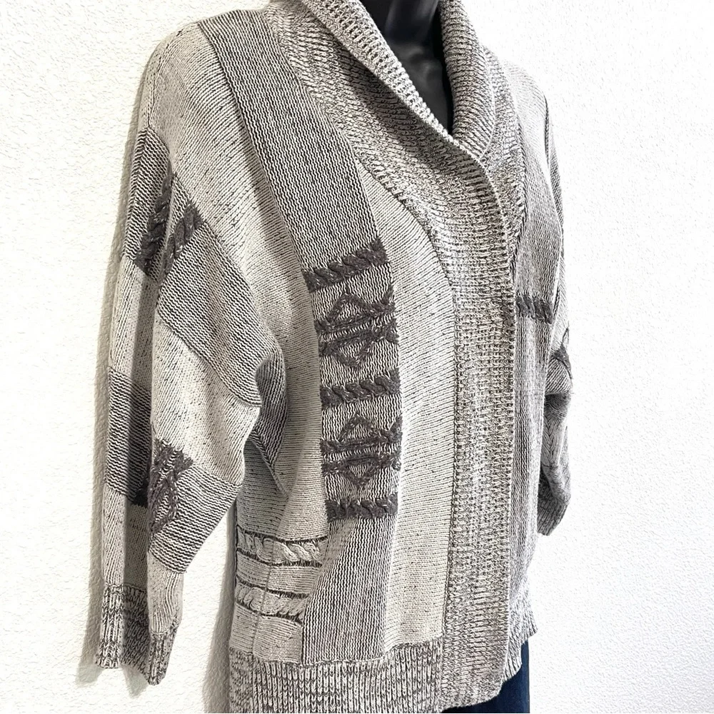 Ecote Urban Outfitter Woman Gray Knit Shawl Snap Button Cardigan Size S